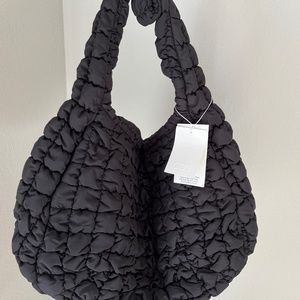 COS oversize quilted bag black